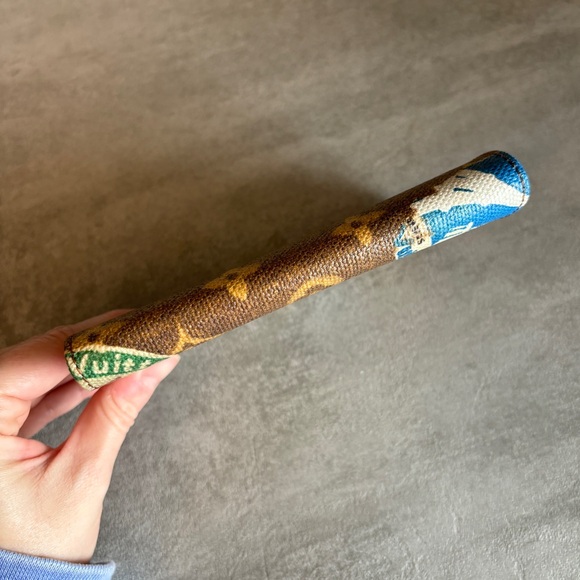 Louis Vuitton Passport Cover Coated Canvas Monogram Travel Flight Mode Brand New - Picture 3 of 9